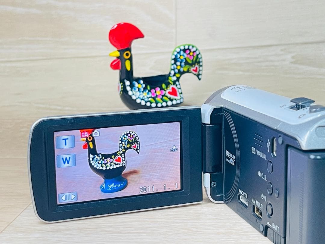 Panasonic HDC-TM45 パナソニック デジタルカメラ ホワイト