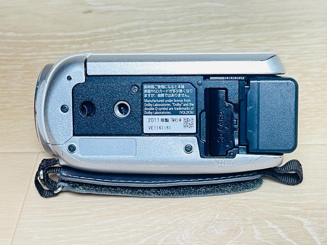 Panasonic HDC-TM45 パナソニック デジタルカメラ ホワイト