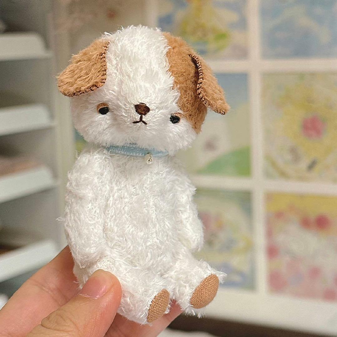 眠たそうなワンワン ぬいぐるみ ハンドメイド アーティストベア 海外作家様 犬
