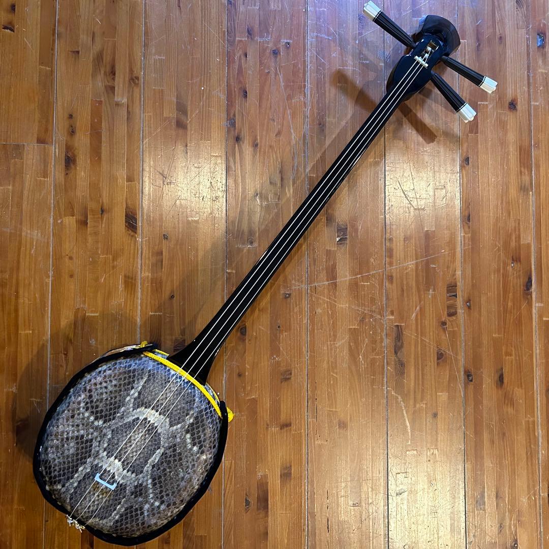 ◼️宮古島から❽ ◼️本皮一枚張り三線◼️女性◼️初心者◼️実際の音色動画有り◼️沖縄三線◼️
