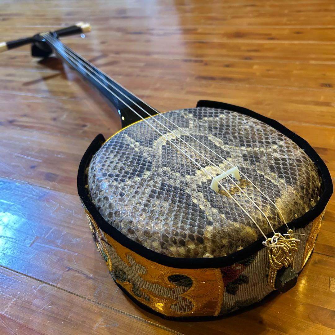 ◼️宮古島から❽ ◼️本皮一枚張り三線◼️女性◼️初心者◼️実際の音色動画有り◼️沖縄三線◼️