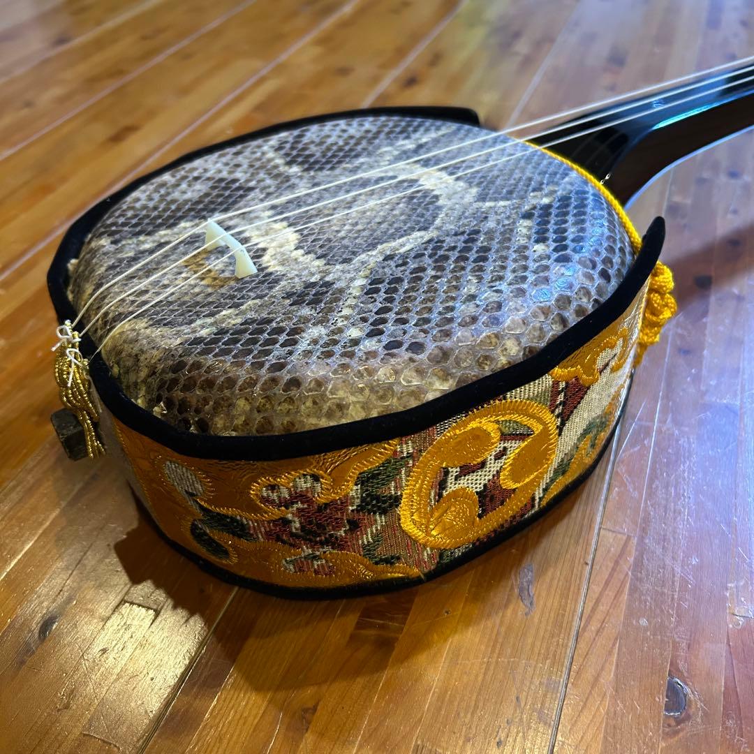 ◼️宮古島から❽ ◼️本皮一枚張り三線◼️女性◼️初心者◼️実際の音色動画有り◼️沖縄三線◼️