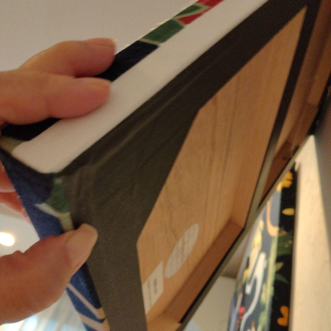 ファブリックパネル　ボラス　バードランド　鳥　おしゃれ