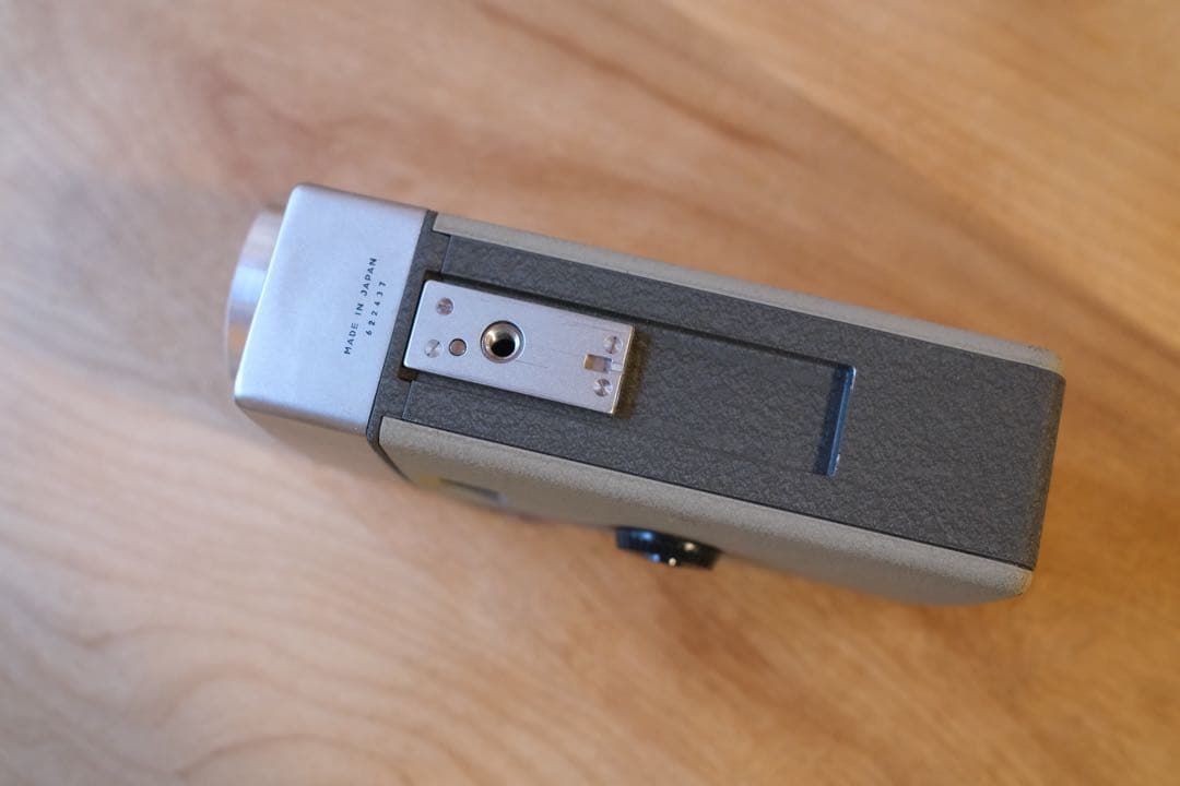 KONICA 8E 日本製 8mmカメラ