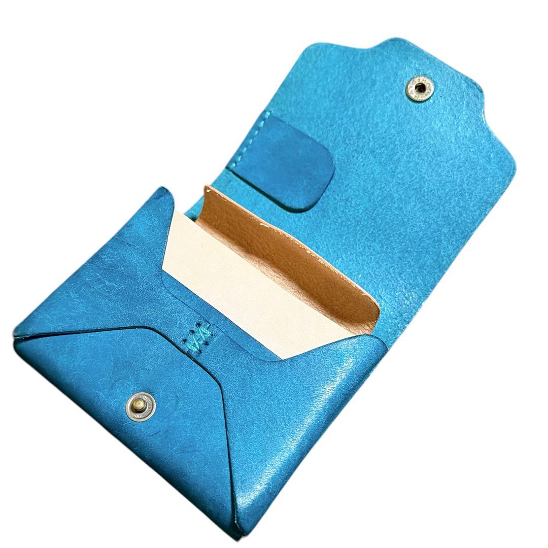 二つ折りサイフ ターコイズ カード入れも充実 未使用に近い
