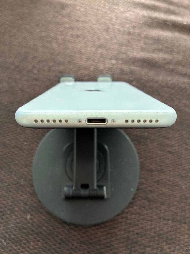 Apple iPhone SE2 128G 本体