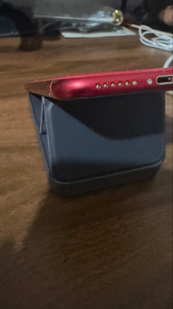 美品✨Apple iPhone SE (第2世代) レッド　64GB