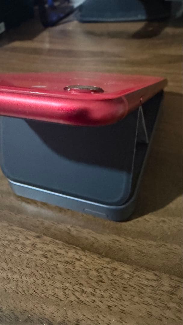 美品✨Apple iPhone SE (第2世代) レッド　64GB