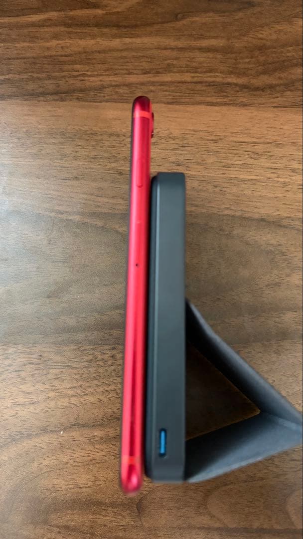 美品✨Apple iPhone SE (第2世代) レッド　64GB