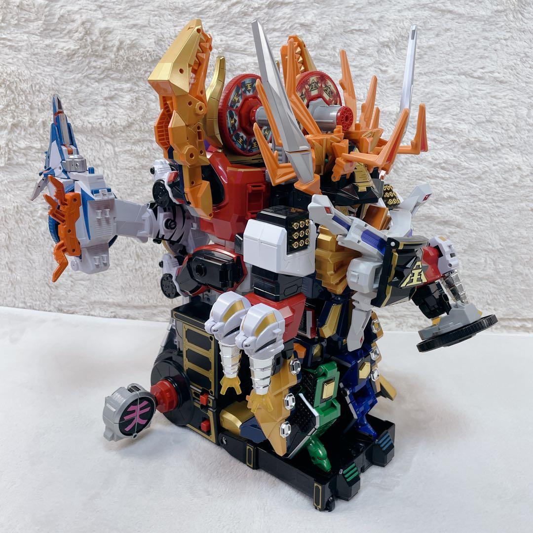 王者の風格✨DXサムライハオー 侍戦隊シンケンジャー 11体セット　シンケンマル