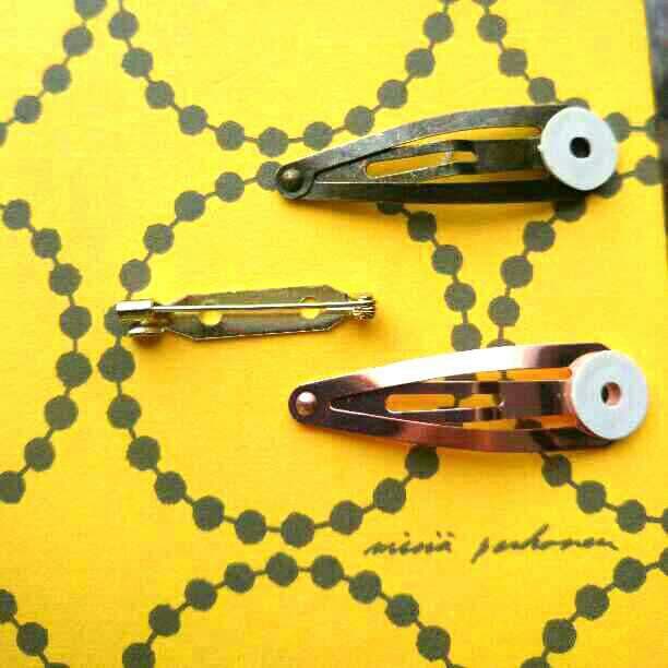 PARTY ☆ ミナペルホネン   ひらひら  ブローチ or ヘアパッチンピン