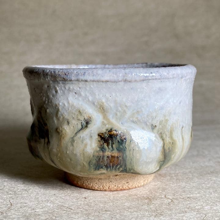 朝鮮唐津彫ぐい呑　唐津焼　ぐい呑　焼物　陶器　酒器