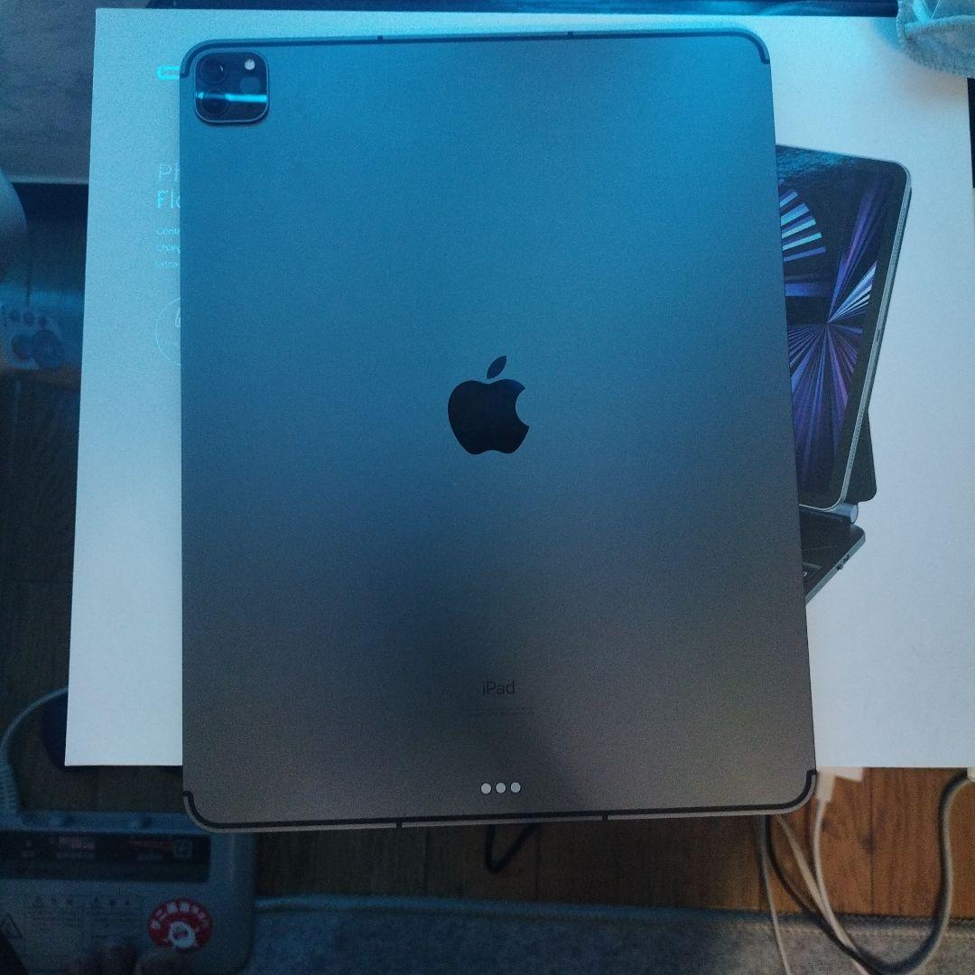 Apple iPad Pro (12.9インチ, 第5世代) 512GB