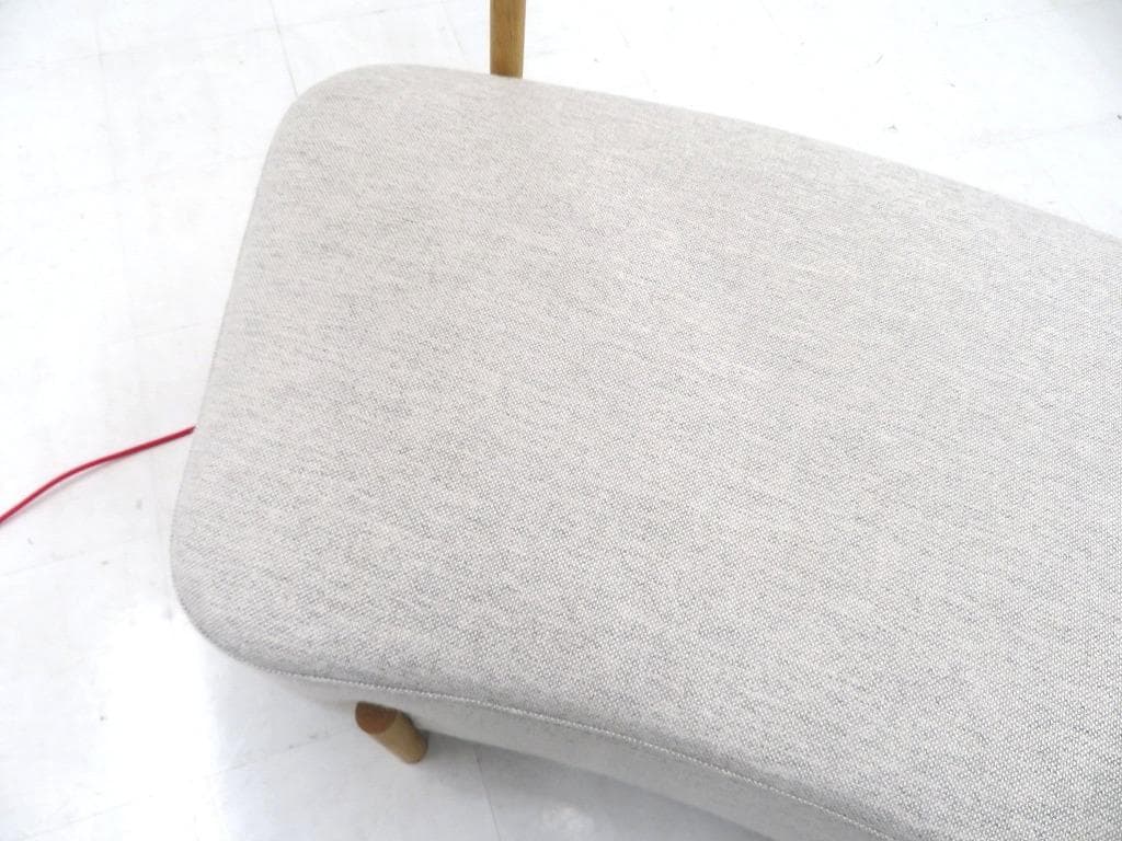 展示品　カリモク　ドラドラ　北欧　オーク材　ソファ 照明付き　ラウンジチェア