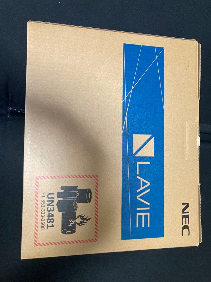 LAVIE 【PC-N156CAAW】