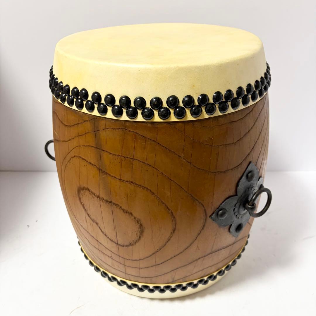 和太鼓 1尺1寸（面33cm）長胴太鼓 ケヤキ塗り くりぬき胴