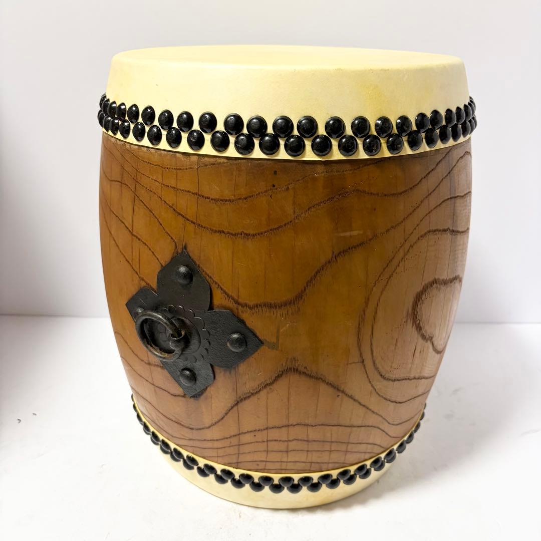 和太鼓 1尺1寸（面33cm）長胴太鼓 ケヤキ塗り くりぬき胴