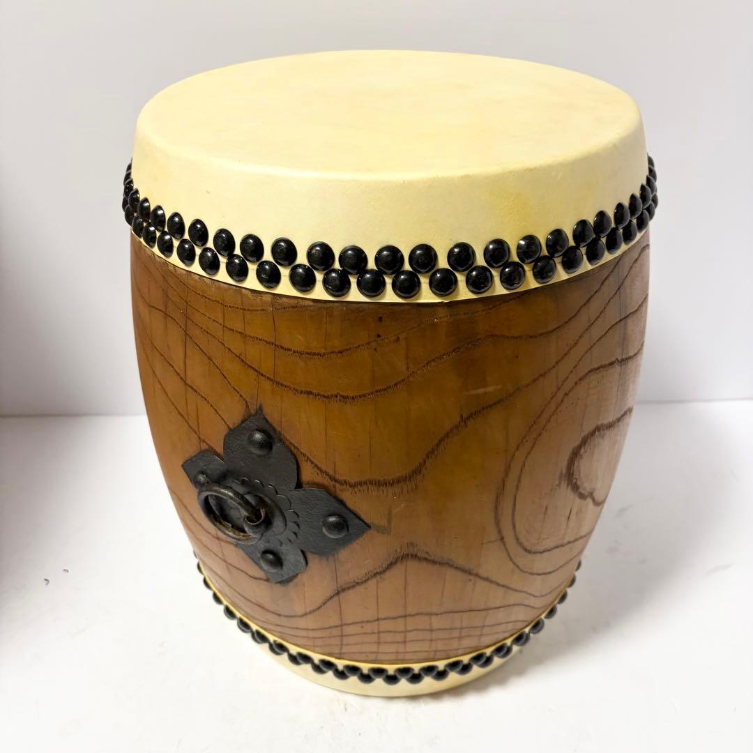 和太鼓 1尺1寸（面33cm）長胴太鼓 ケヤキ塗り くりぬき胴