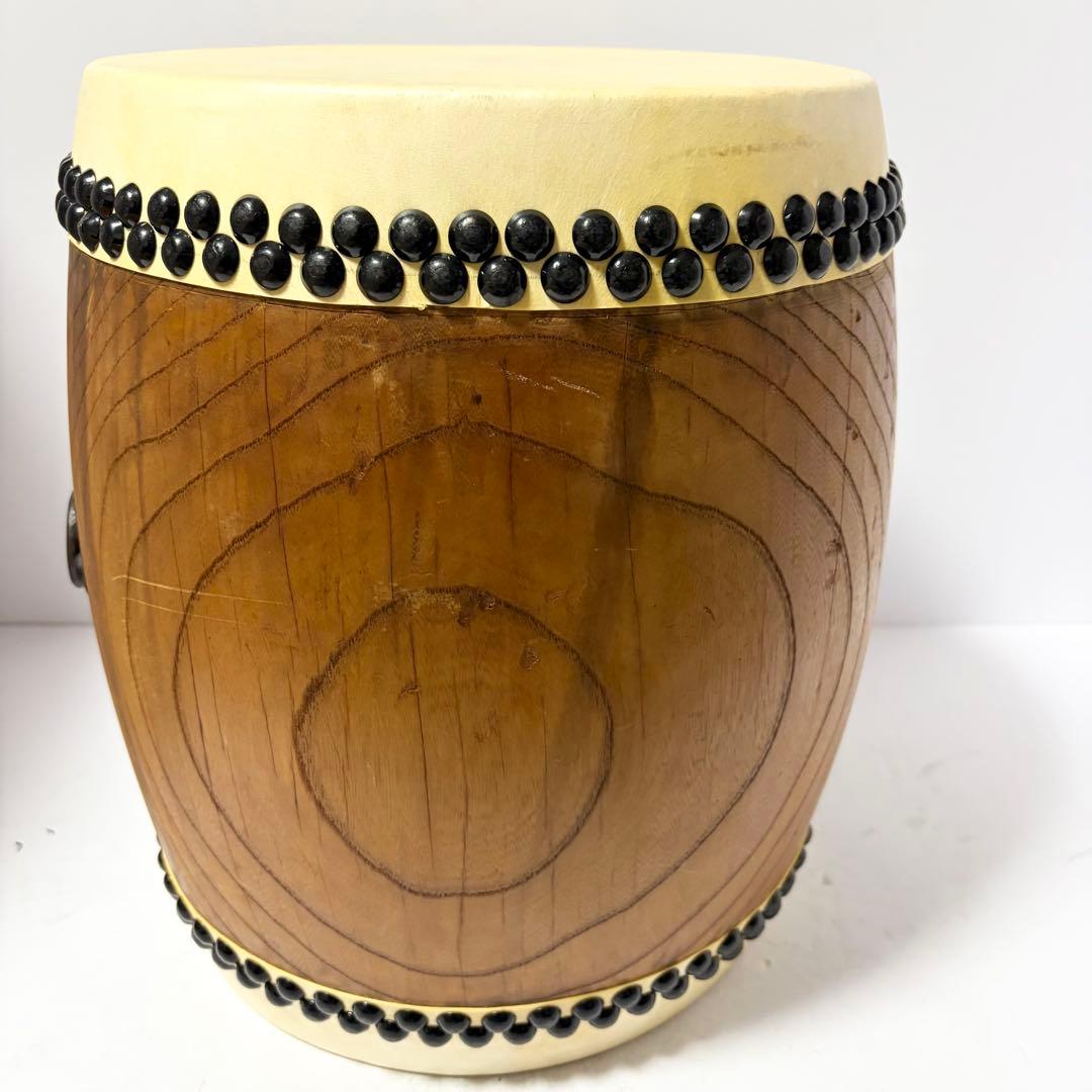 和太鼓 1尺1寸（面33cm）長胴太鼓 ケヤキ塗り くりぬき胴