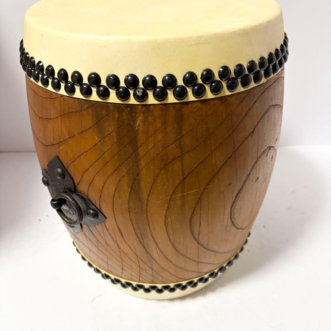 和太鼓 1尺1寸（面33cm）長胴太鼓 ケヤキ塗り くりぬき胴