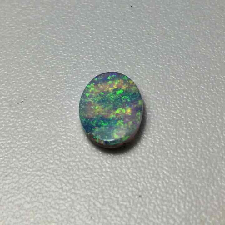 天然オパール 1.9カラット ルース 裸石 天然石