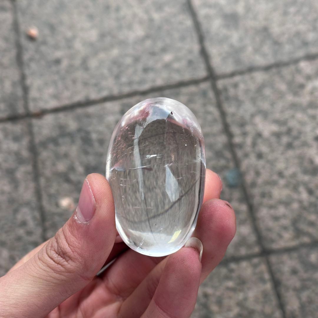 天然石水晶の握り石　ご購入前に在庫確認必要G.855