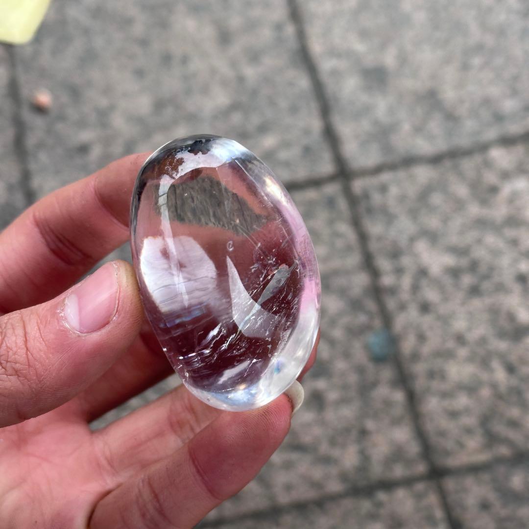天然石水晶の握り石　ご購入前に在庫確認必要G.855