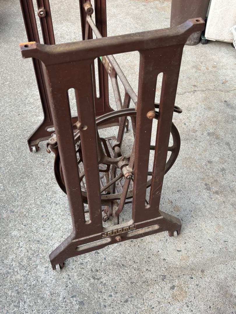 ジャノメ 足踏みミシン脚 アンティーク レトロ テーブル①