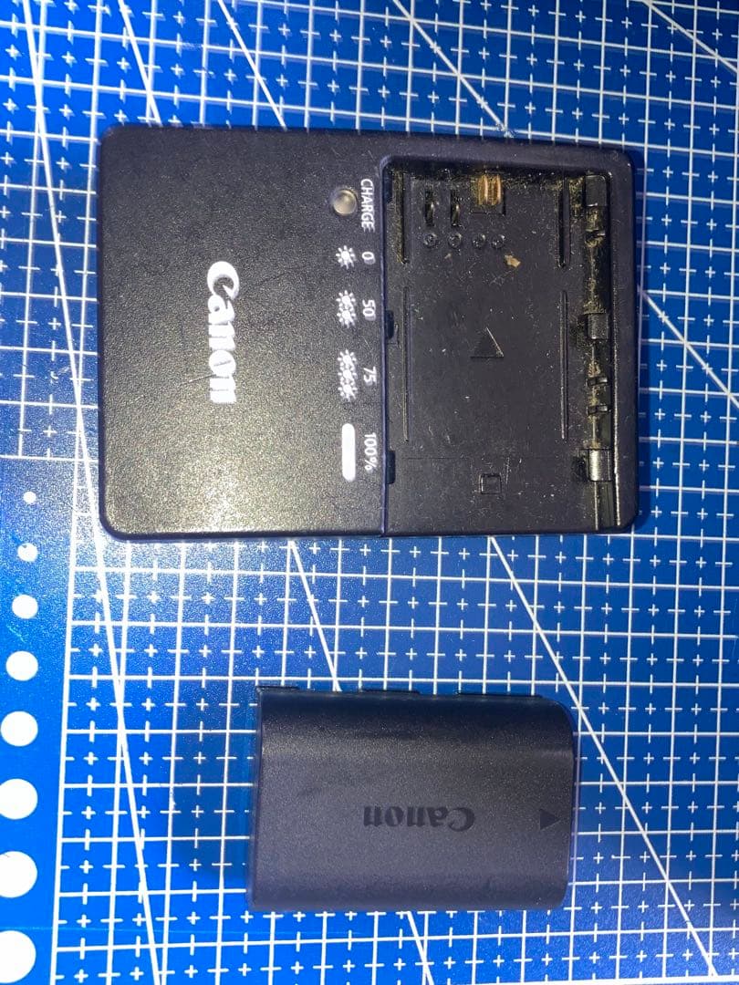Canon EOS 5D Mark III デジタル一眼レフ 動作不可品