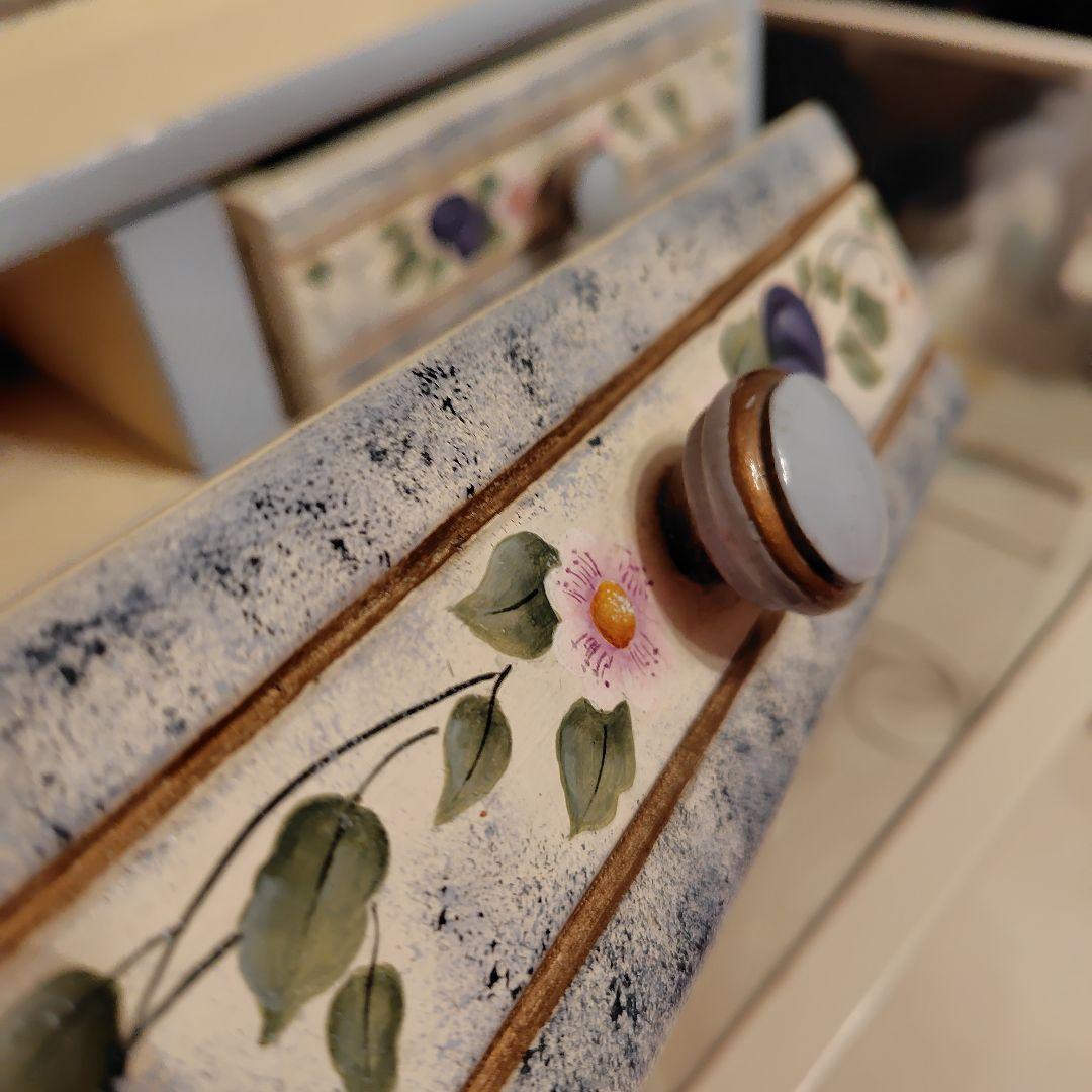 カントリー雑貨　トールペイント　花柄木製シェルフ