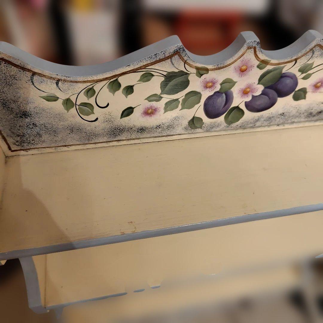 カントリー雑貨　トールペイント　花柄木製シェルフ