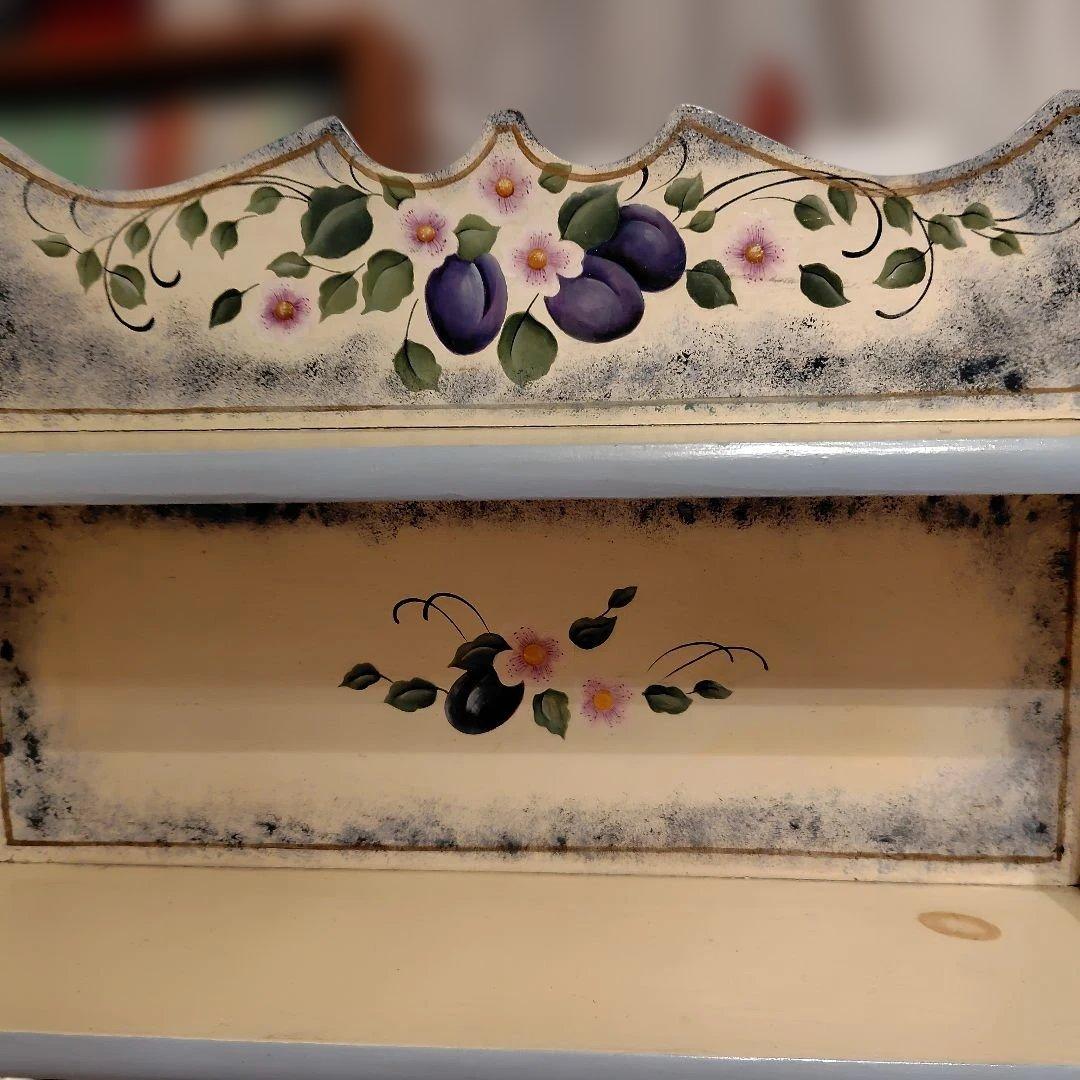 カントリー雑貨　トールペイント　花柄木製シェルフ