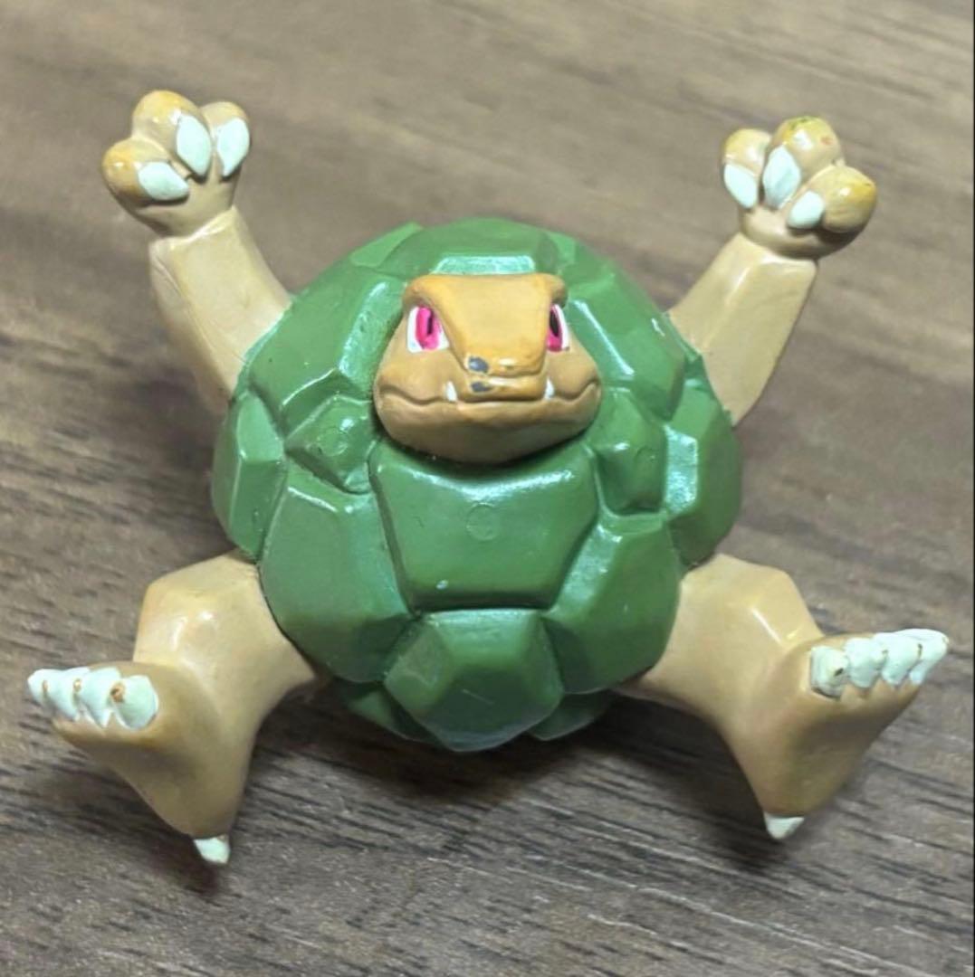 モンコレ イシツブテ ゴローン フィギュア