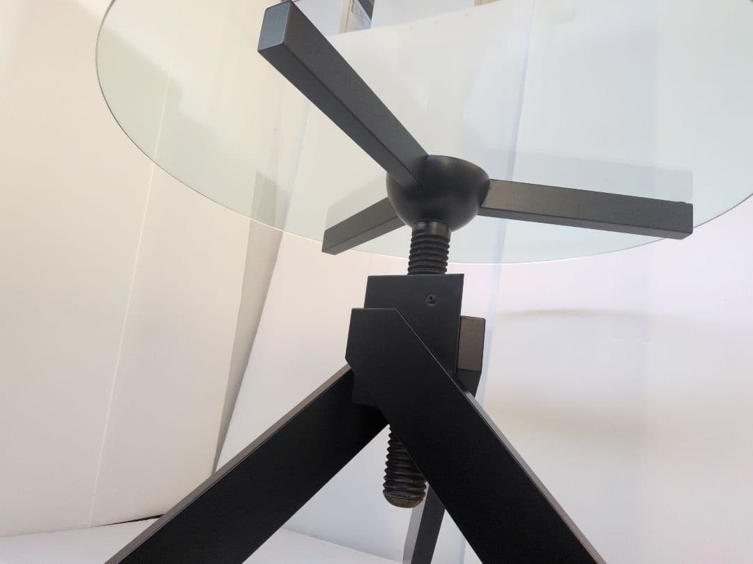 Cassina デ・パドヴァ VIDUN ラウンドテーブル　M2930