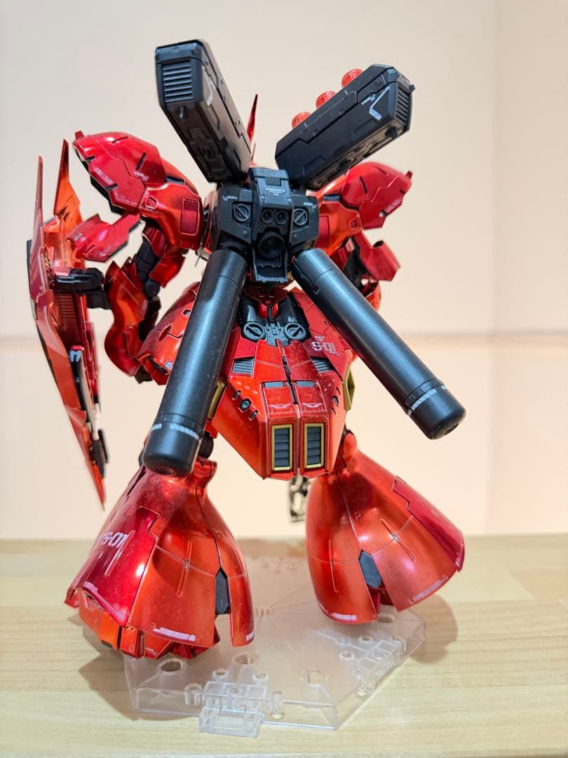 RG νガンダム　Hi-νガンダム チタニウム　サザビー コーティング　完成品