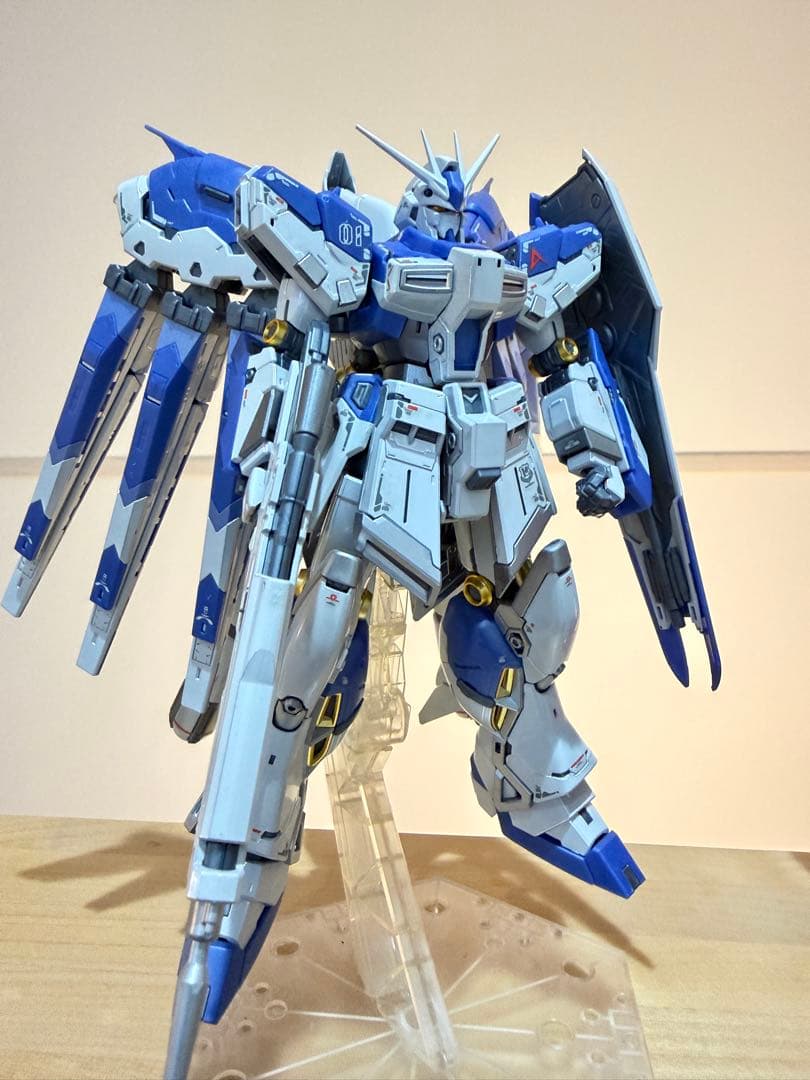 RG νガンダム　Hi-νガンダム チタニウム　サザビー コーティング　完成品