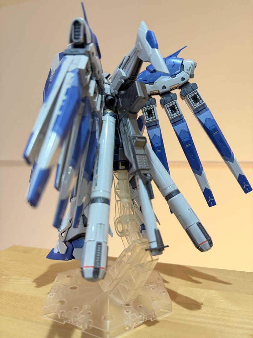 RG νガンダム　Hi-νガンダム チタニウム　サザビー コーティング　完成品