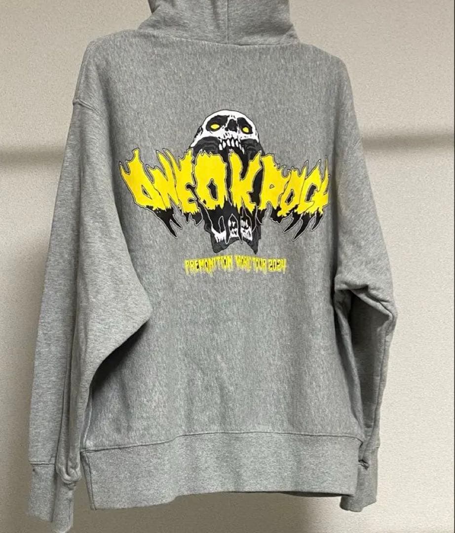 ONEOKROCK 2024 WORLD TOUR プルオーバーパーカー M