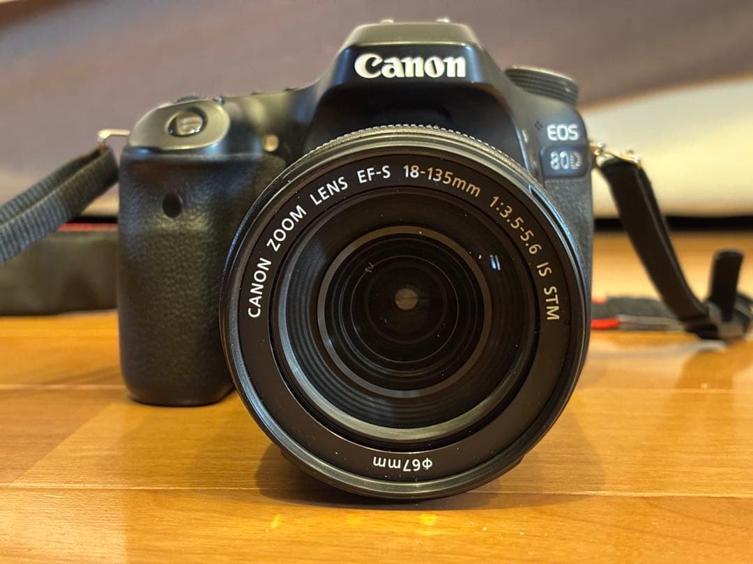 EOS80Dとレンズのセット