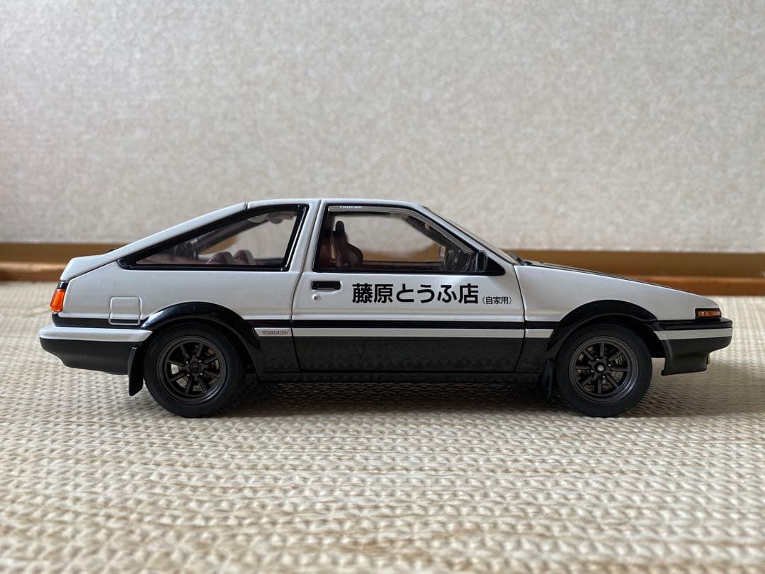 頭文字D AUTOart 1/18 AE86 Project D Ver.