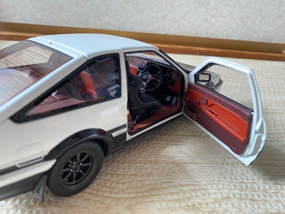 頭文字D AUTOart 1/18 AE86 Project D Ver.