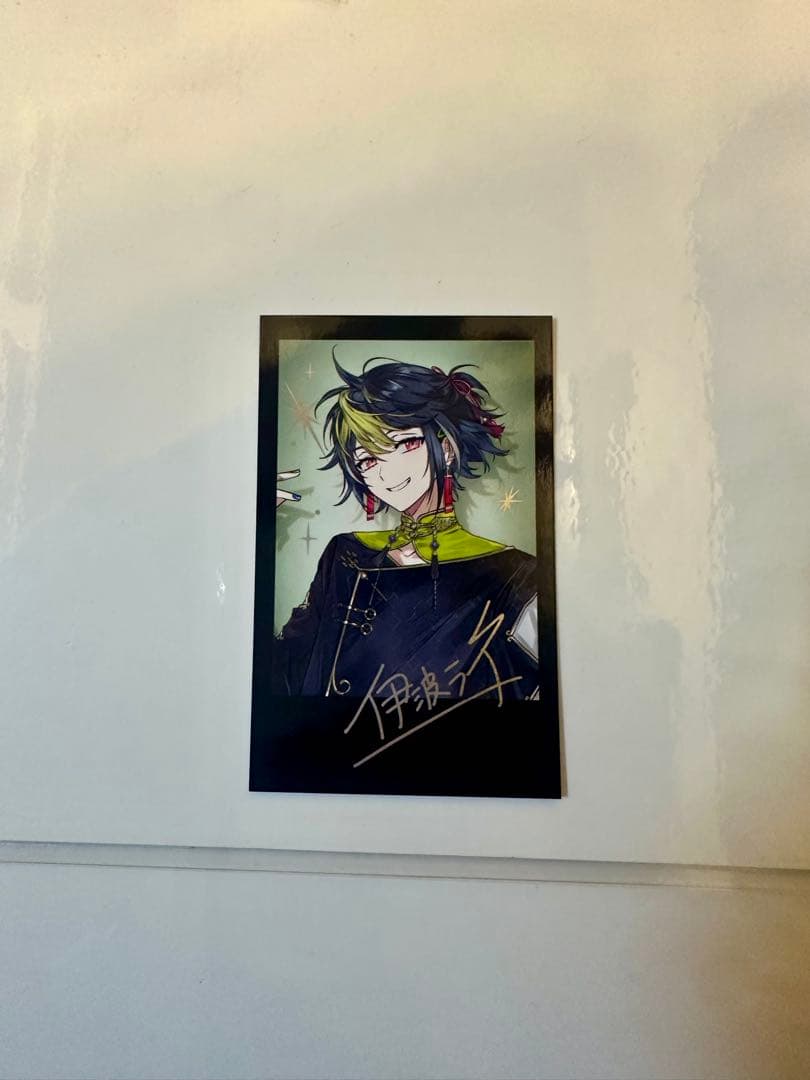 伊波ライ 2周年 チェキ風カード 缶バッジ 特典 【2月限定価格❣️】