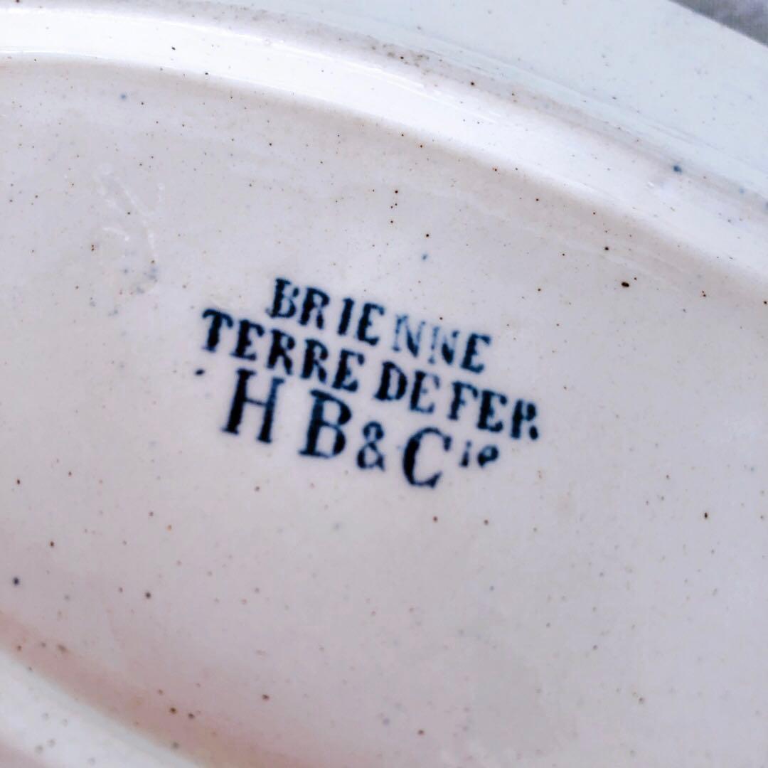 ショワジー・ル・ロワ 『BRIENNE』 ラヴィエ フランスアンティーク食器