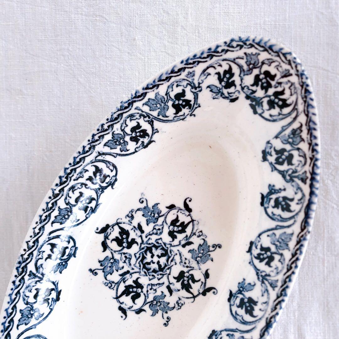 ショワジー・ル・ロワ 『BRIENNE』 ラヴィエ フランスアンティーク食器