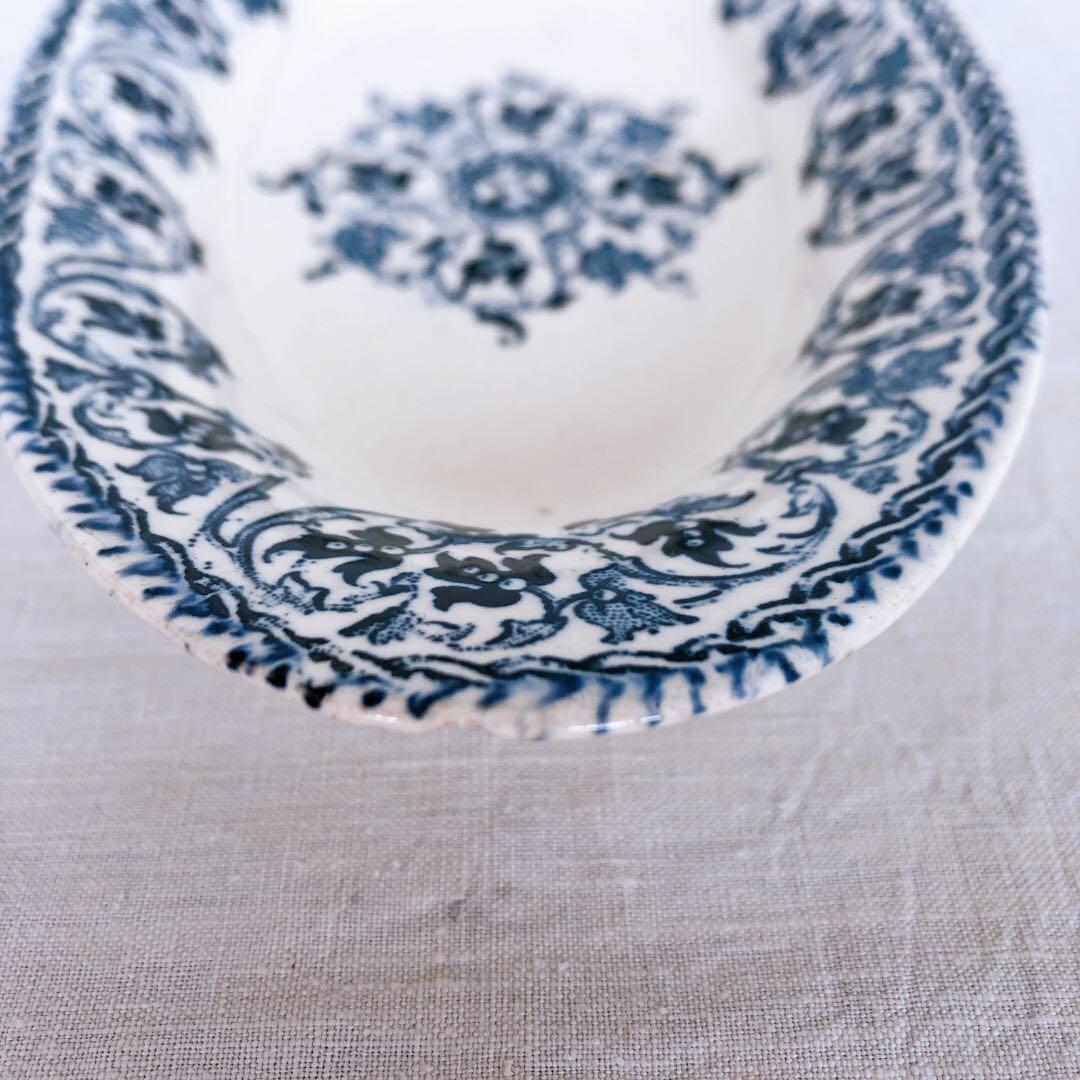 ショワジー・ル・ロワ 『BRIENNE』 ラヴィエ フランスアンティーク食器