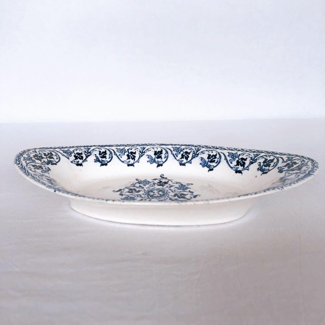 ショワジー・ル・ロワ 『BRIENNE』 ラヴィエ フランスアンティーク食器