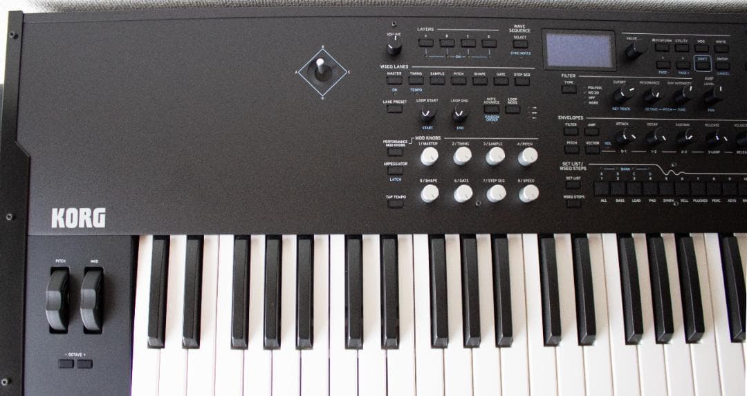 KORG wavestate SE 61鍵盤 美品 純正ケース付 ソフト未使用