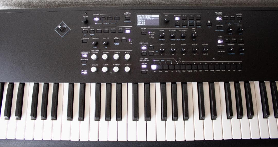 KORG wavestate SE 61鍵盤 美品 純正ケース付 ソフト未使用