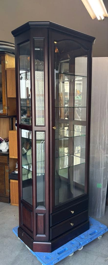 旭川 三陽家具工業 ガラスキャビネット ミラー付き飾り棚 照明付き