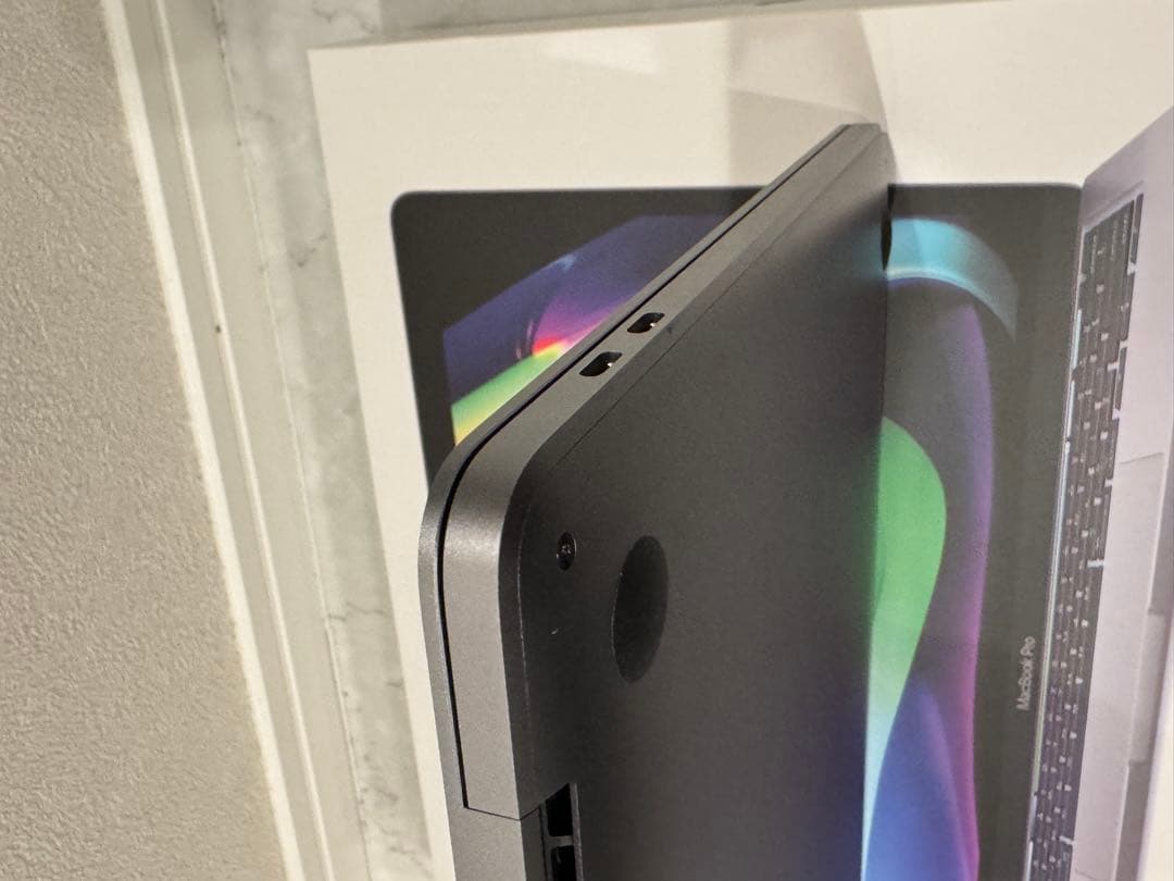 R*o様 極美品　Apple MacBook Pro M1 2020 本体